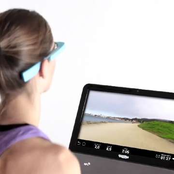 TechnoGym Introduces First Treadmill Controlled by Google Glass