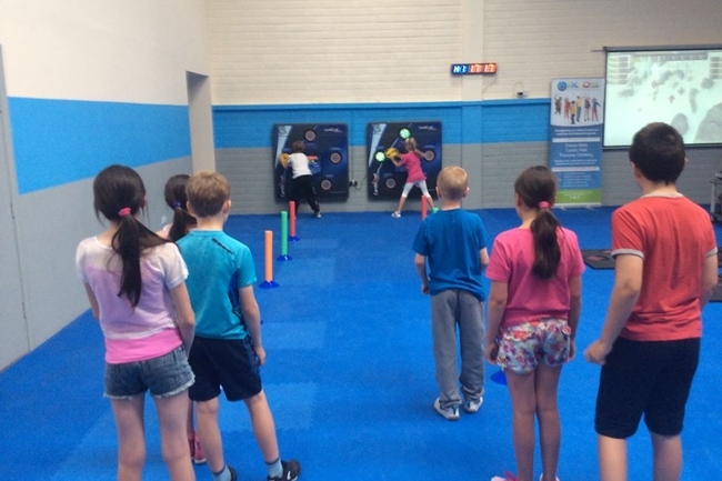 i kids interactive fun fitness 