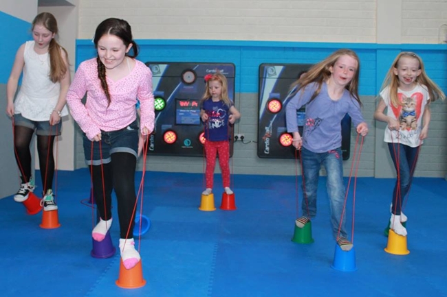 i kids interactive fun fitness 